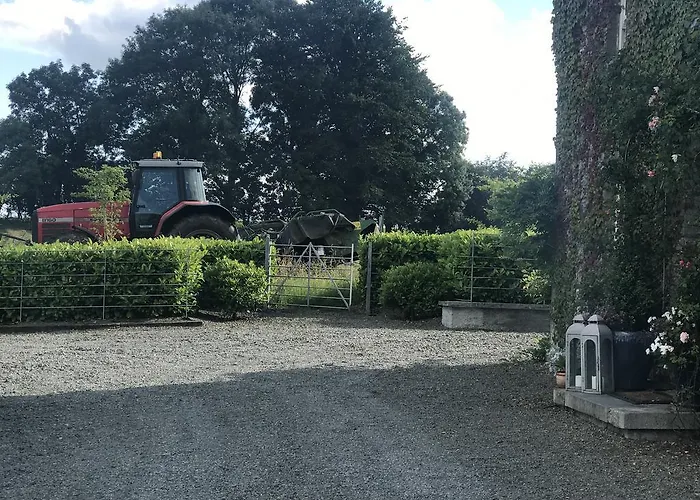 Hideaway At Foxhollow