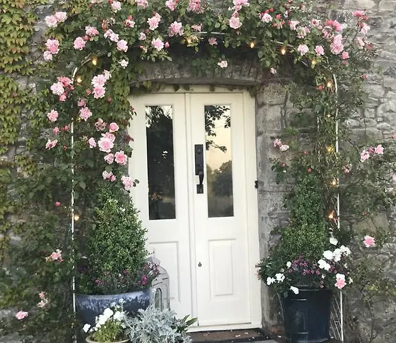 Hideaway At Foxhollow